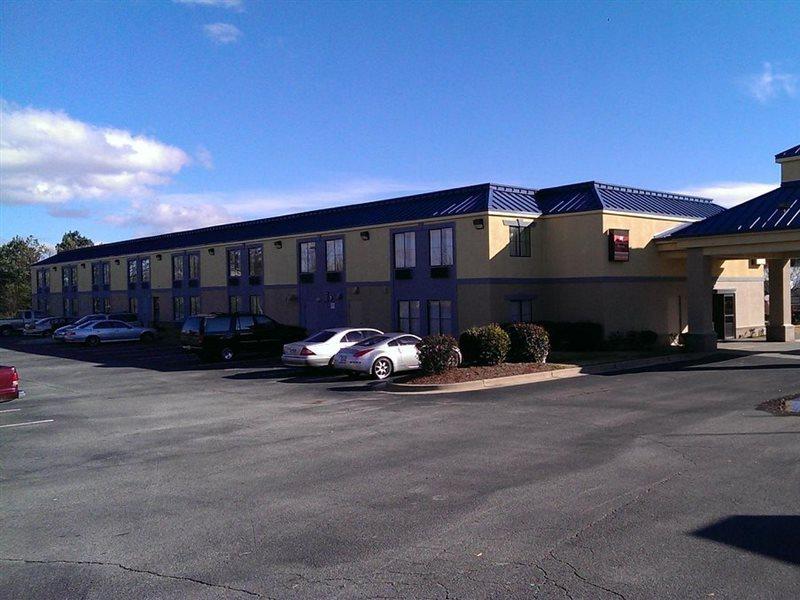 Magnuson Hotel Lawrenceville Exterior photo